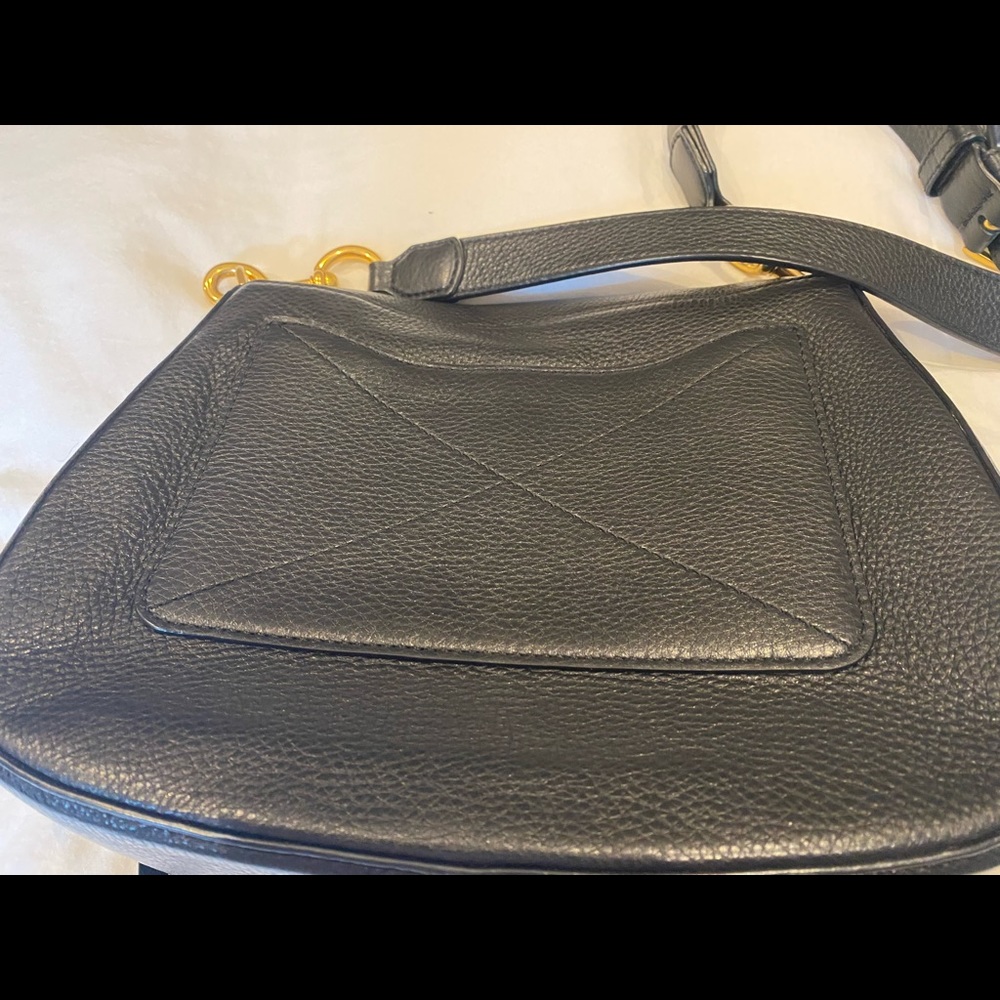 Marc Jacob Crossbody Bag - Picture 7 of 9